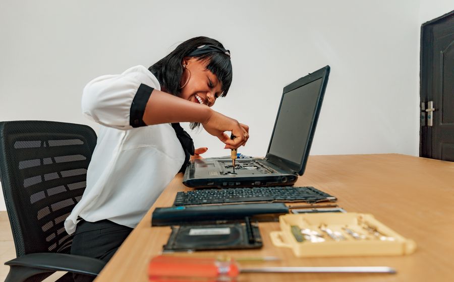 Laptop Sering Mati Sendiri, Ini Kemungkinan Penyebabnya